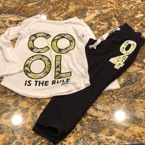 Girls size 5 Justice long sleeve and joggers set